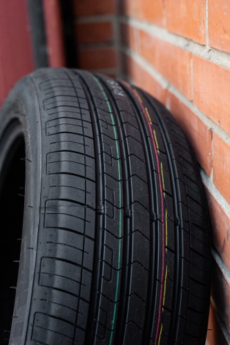 фото протектора и шины ZEALION Шина ZMAX ZEALION 255/35 R20 97W